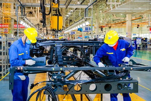 徐工發(fā)布21款新能源產(chǎn)品，加速重卡換電與汽輪機技術(shù)革新